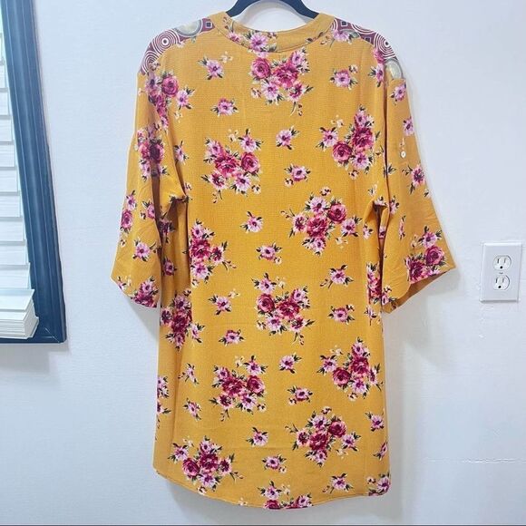 KINdom Shirt Dress‎ w/Handwoven, Gold/Marroon - Picture 3 of 15